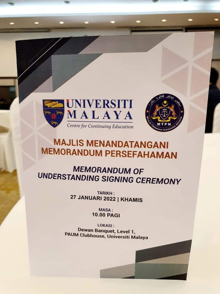 Signing MOU with University Malaya